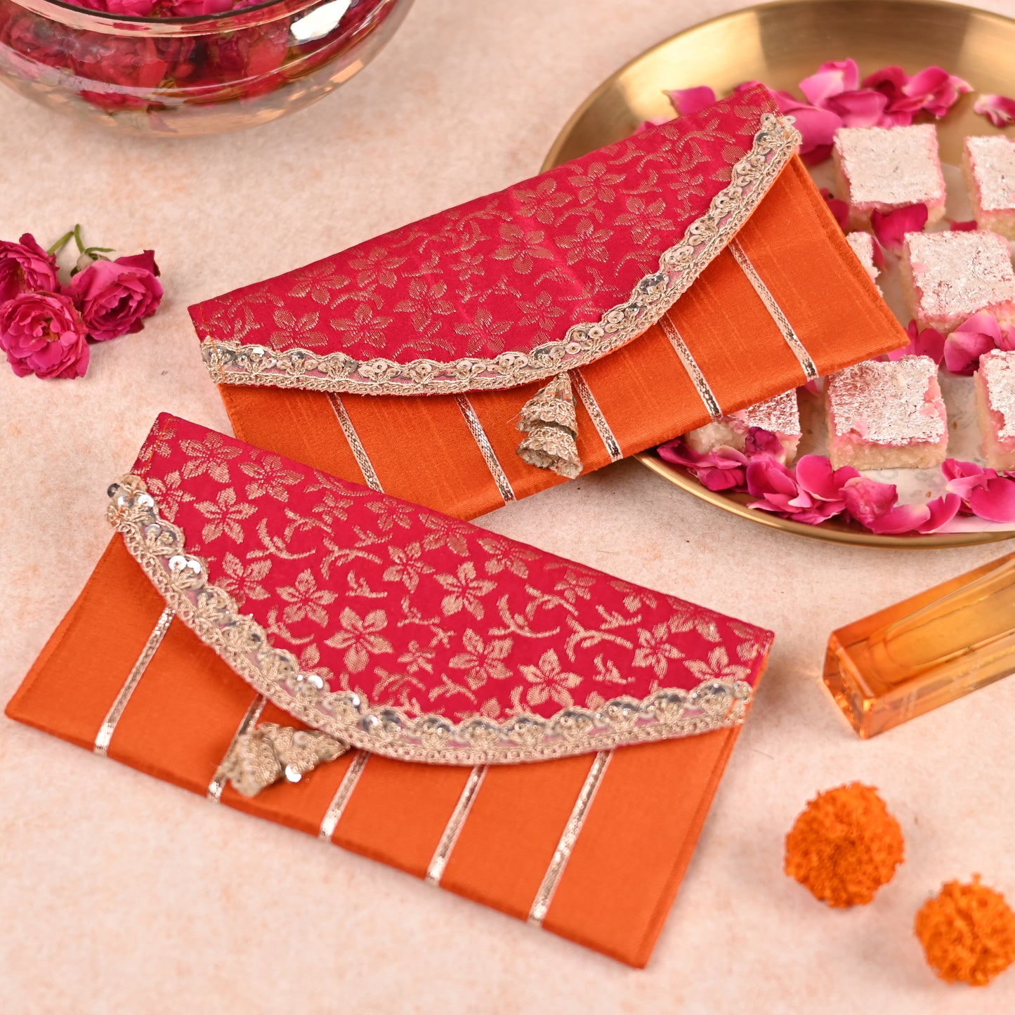 Brocade Flap Money Envelope - Gulnar Collection