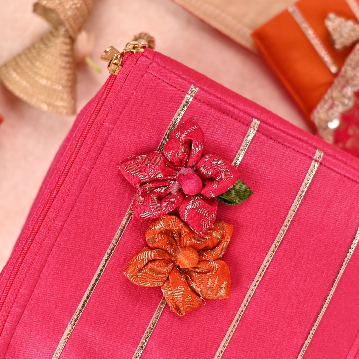 Gulnar Collection - 5-Piece Set: Saree Cover, Favor Potlis, Jewelry Organizer with Detachable Pouches, Coin Pouch, Money Envelope