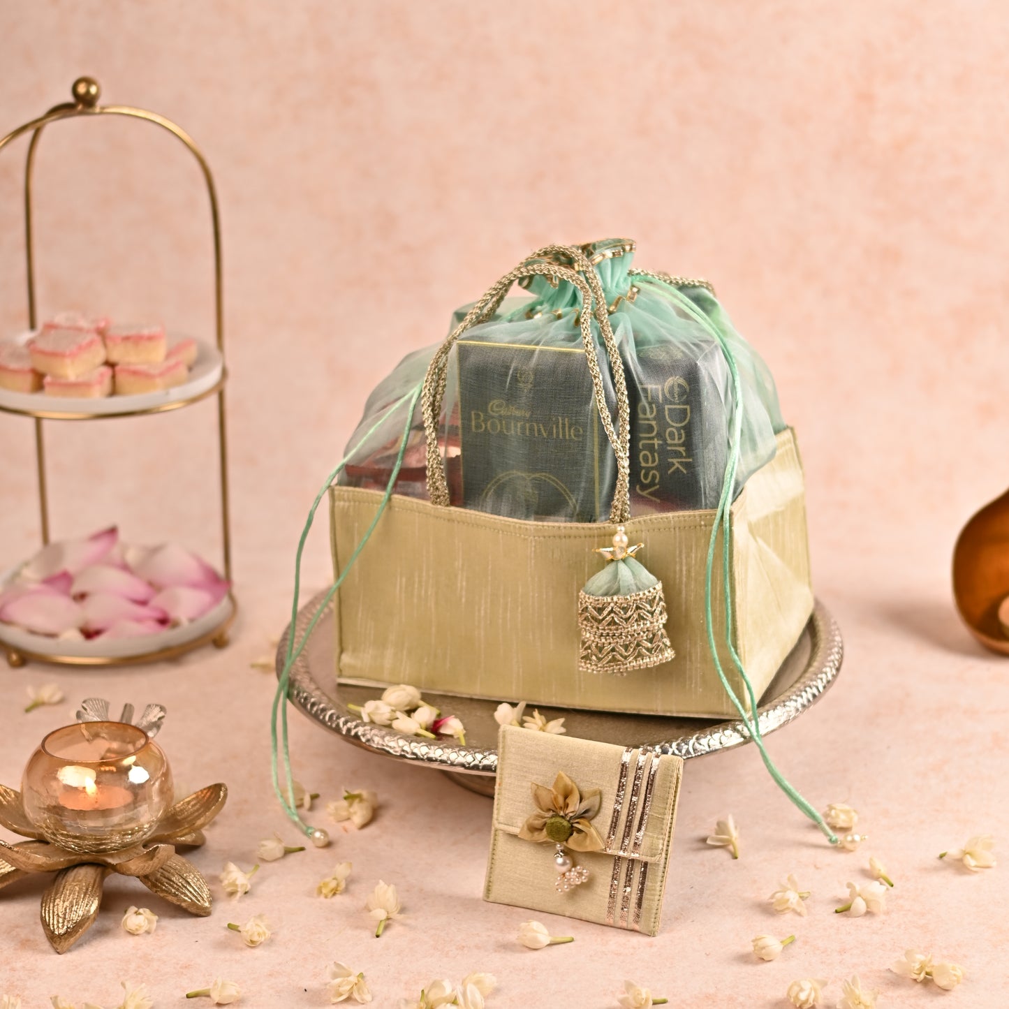 Pastel Pista Green Potli-Style Hamper Bag