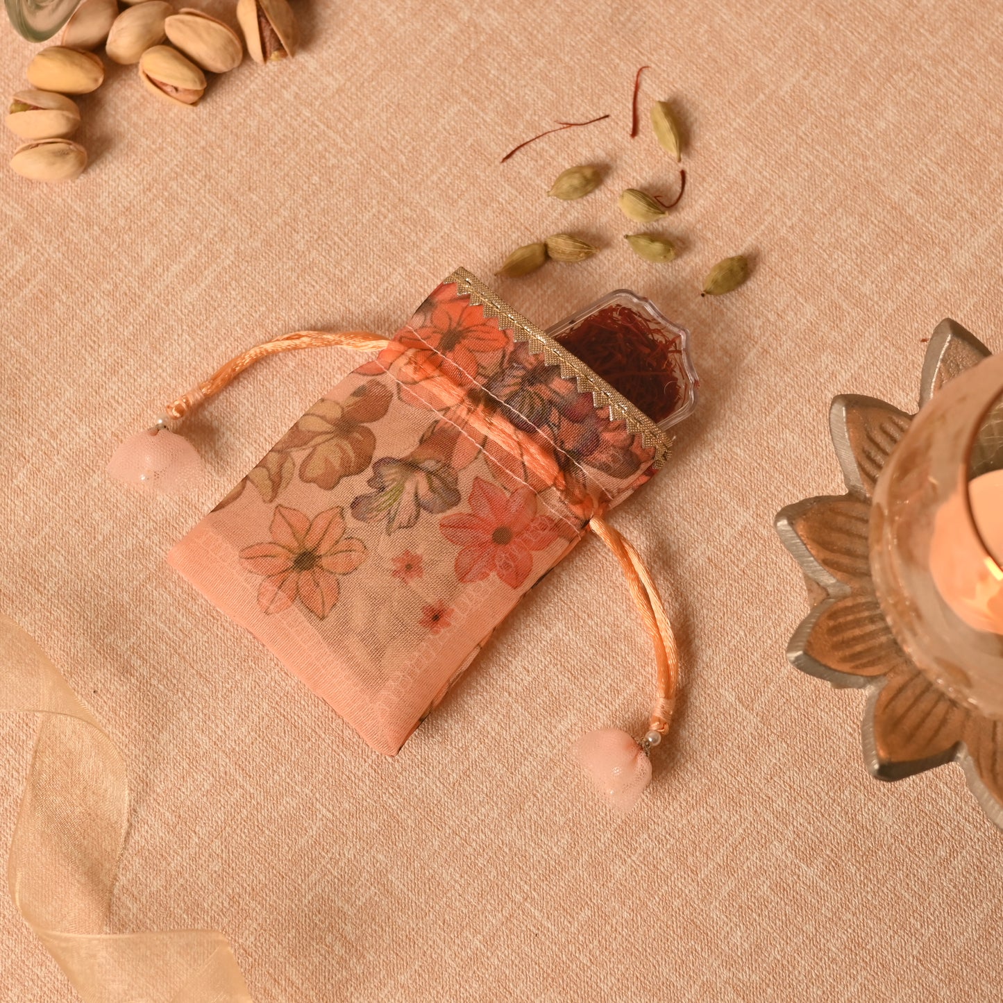 Banaavat Kesar Favor Potli (Set of 10)