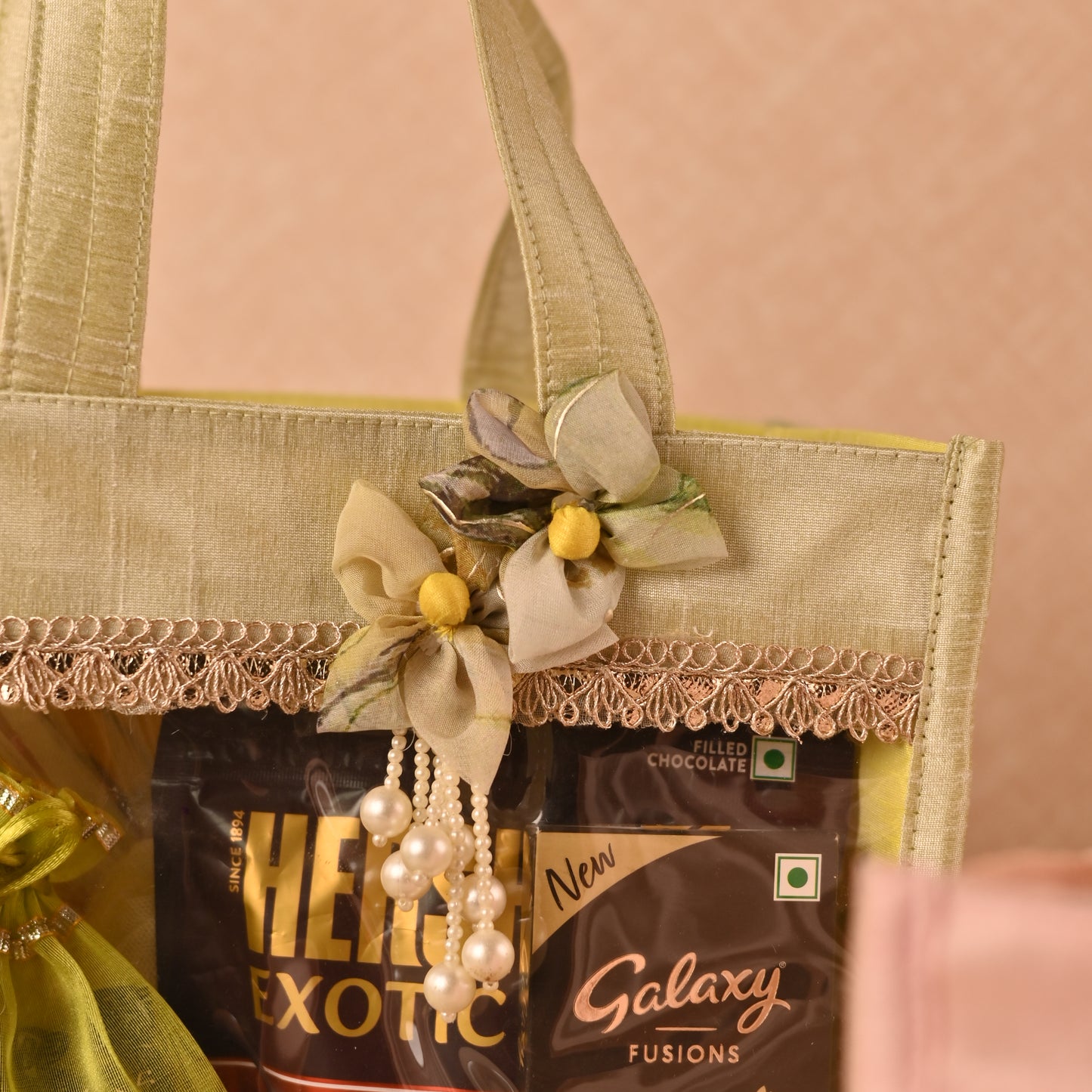 Banaavat Essence Dupion Silk Room Hamper – Transparent Front & Handcrafted Flower (9"x8.5"x5.5")