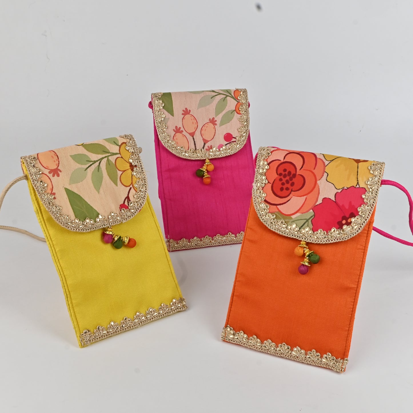 Handcrafted Mobile Sling Bag for Wedding Functions