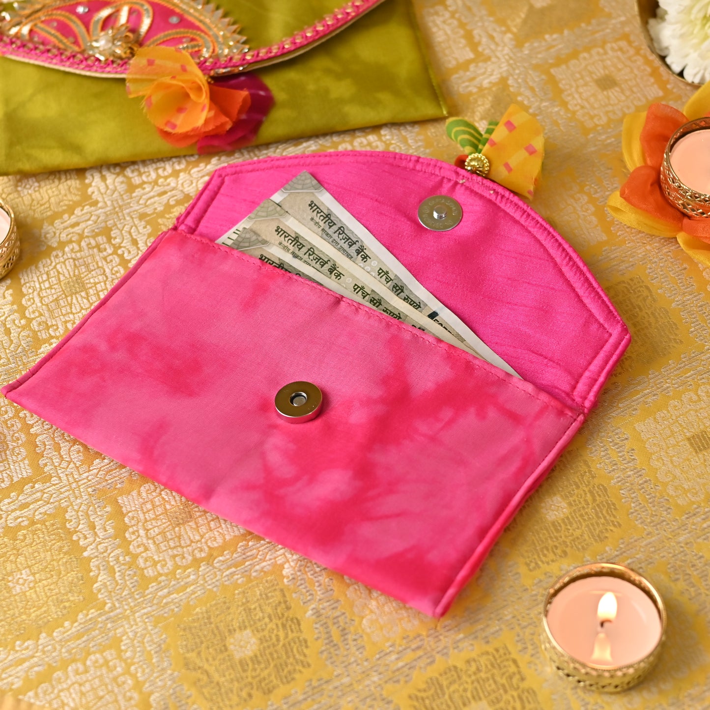 Banaavat Essence Shibori Envelope – Gota Embellished Flap (7.5"x4.5")