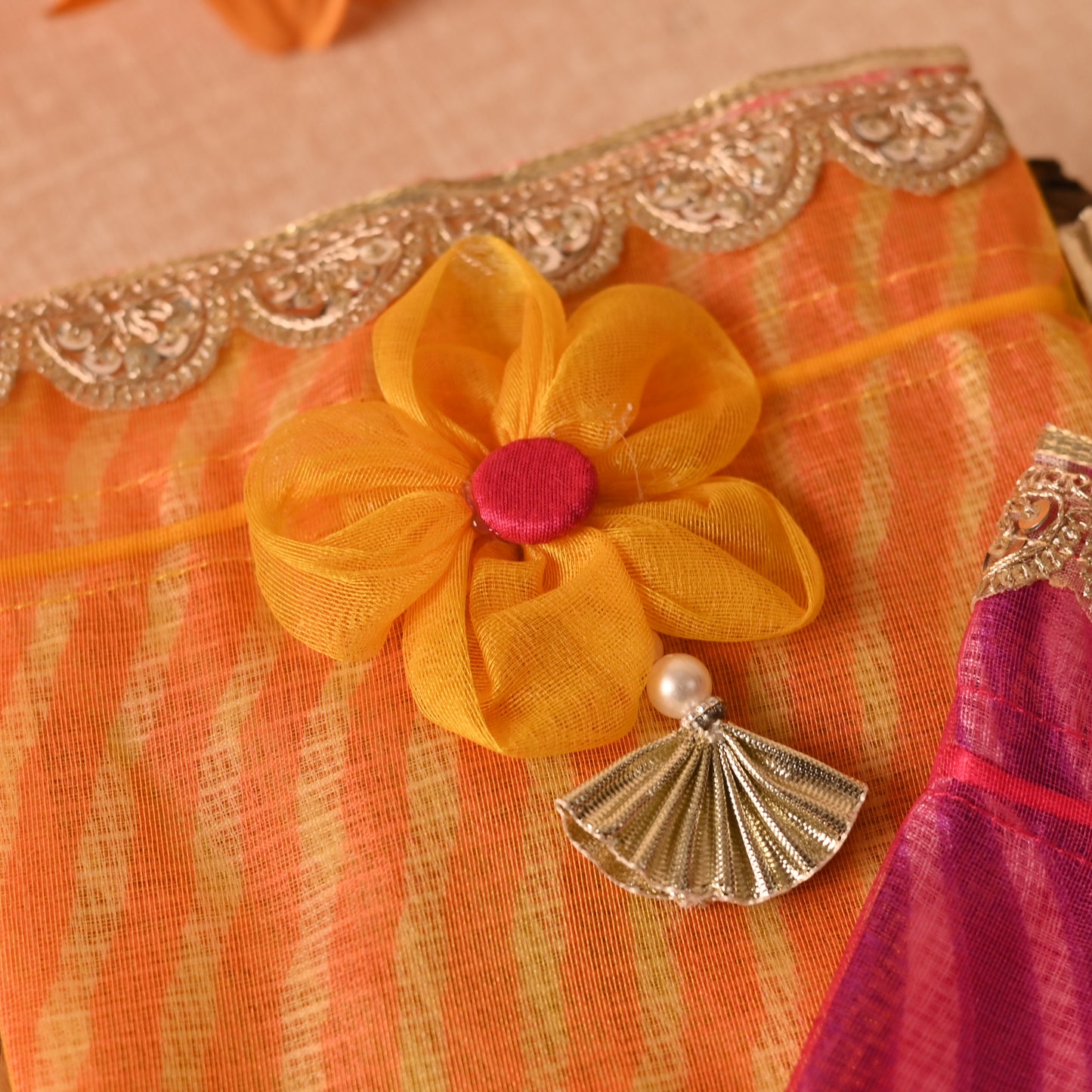 Banaavat Essence Dual Fabric Favor Potli – Floral Drawstring (6"x7")